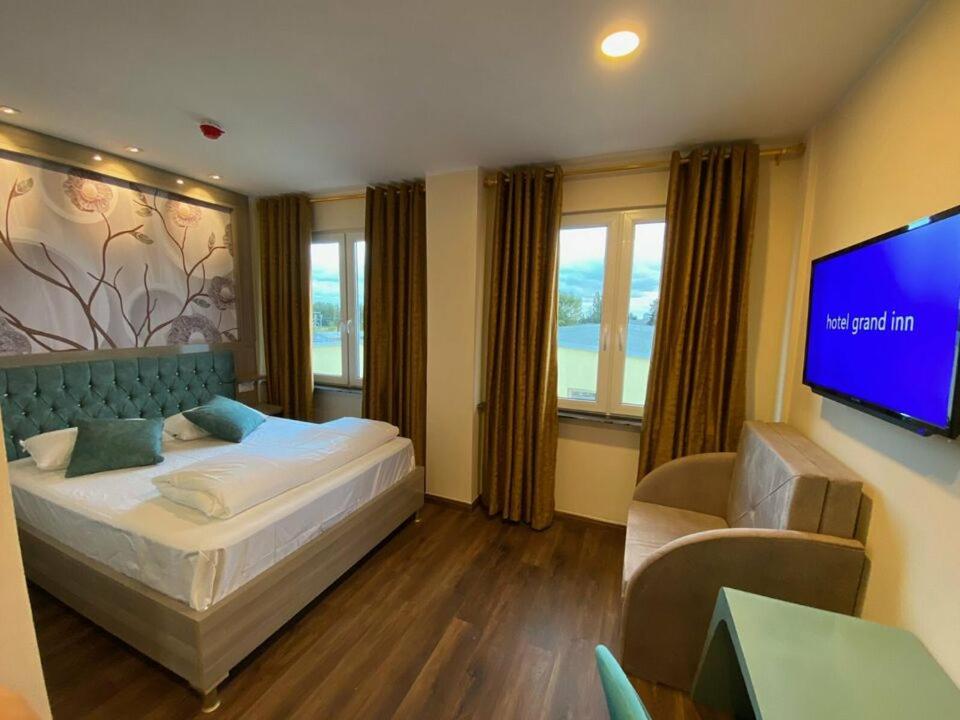 Hotel Grand Inn 9/46