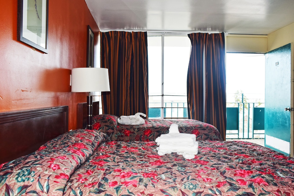 Skyview Manor Motel 22/54