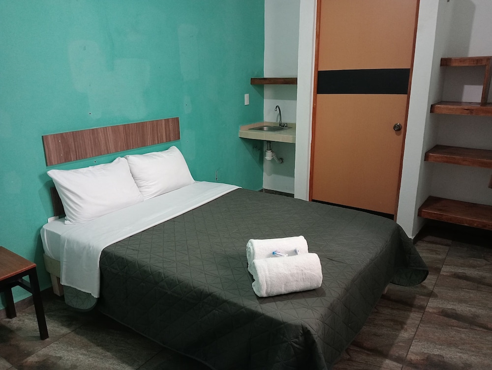 1 BEDROOM, STANDARD