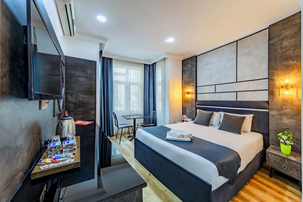 La Pazza Suites 17/50