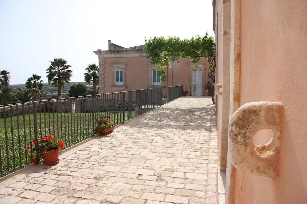 Villa Principe di Belmonte 41/50