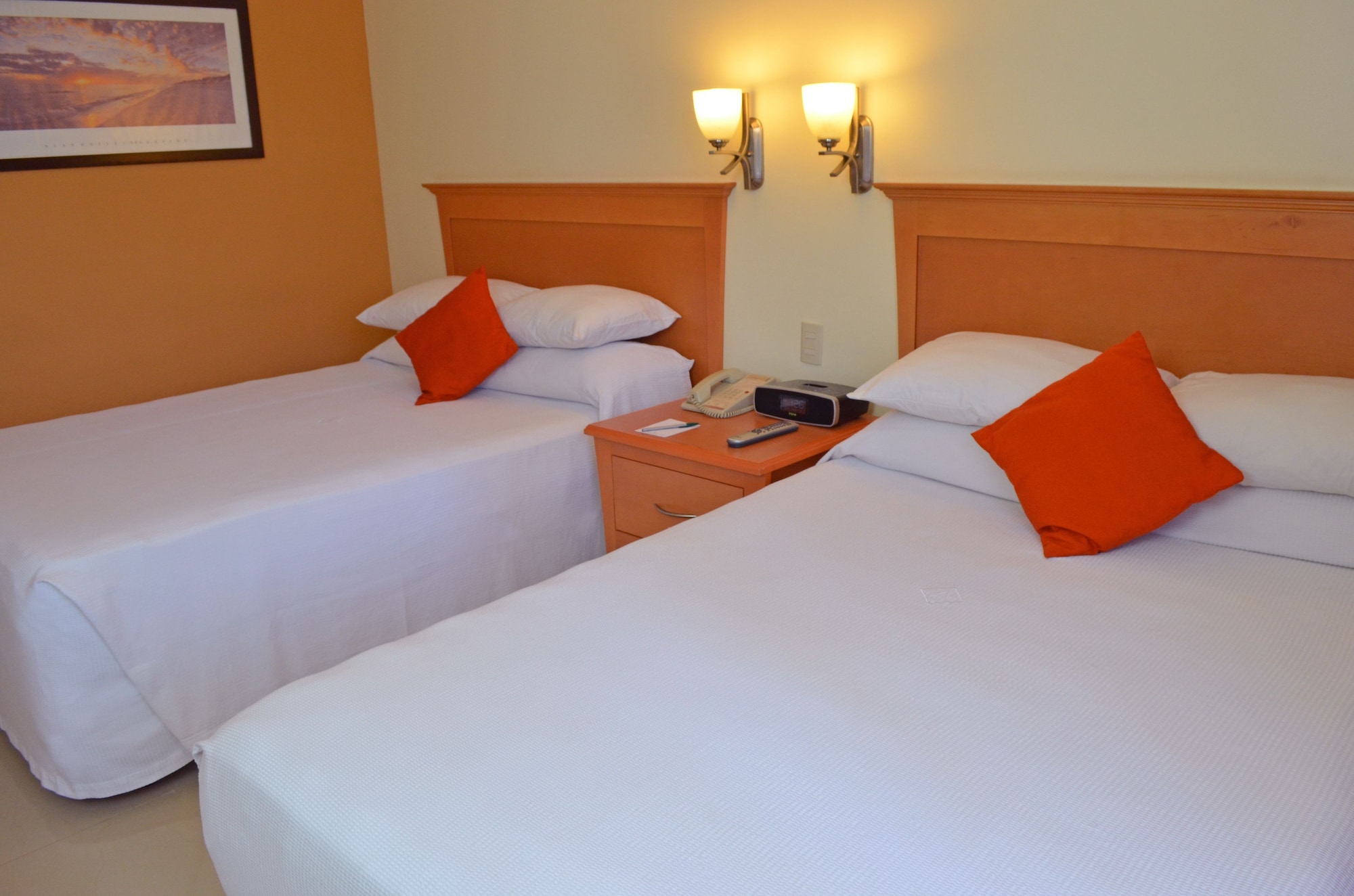 Standard, 2 Double Beds, Araiza Palmira 3/5