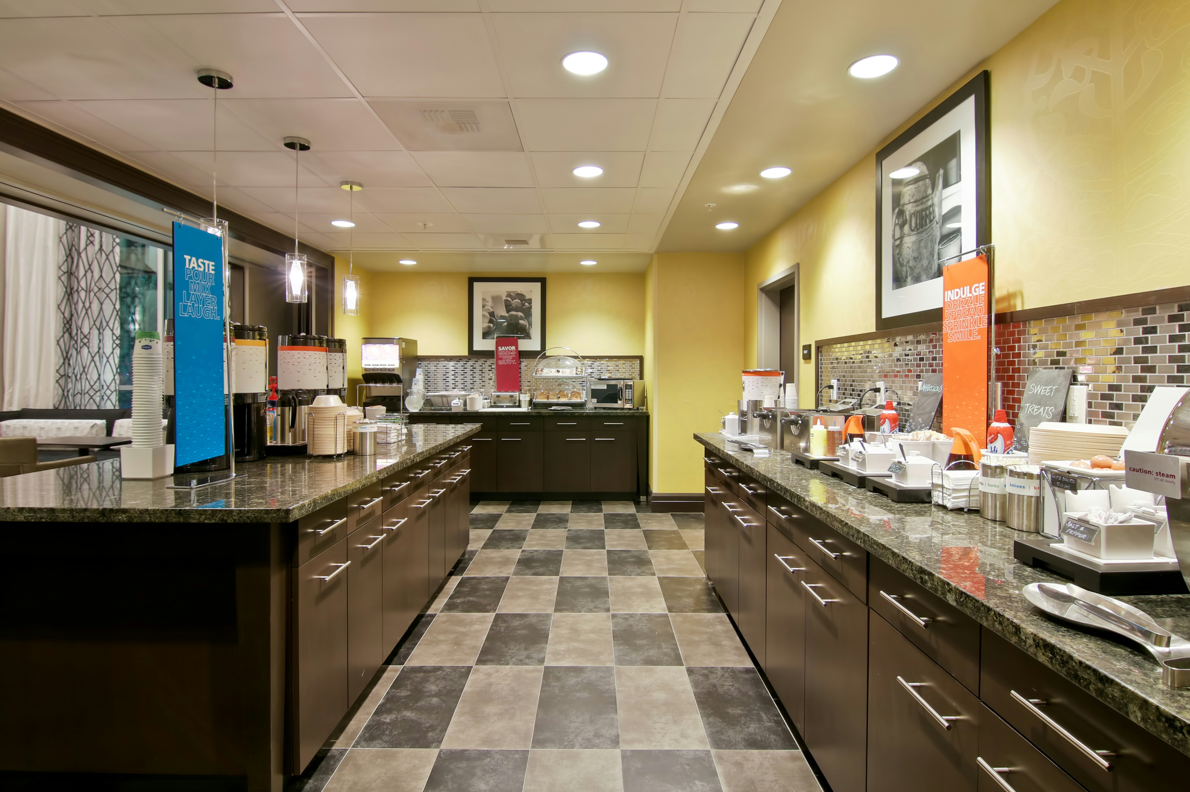 Hampton Inn Suites Bellevue Downtown Seattle Wa 4/53
