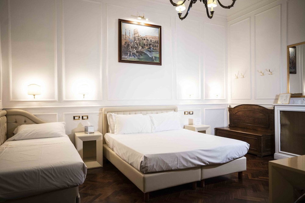 Navona Central Suites 12/50