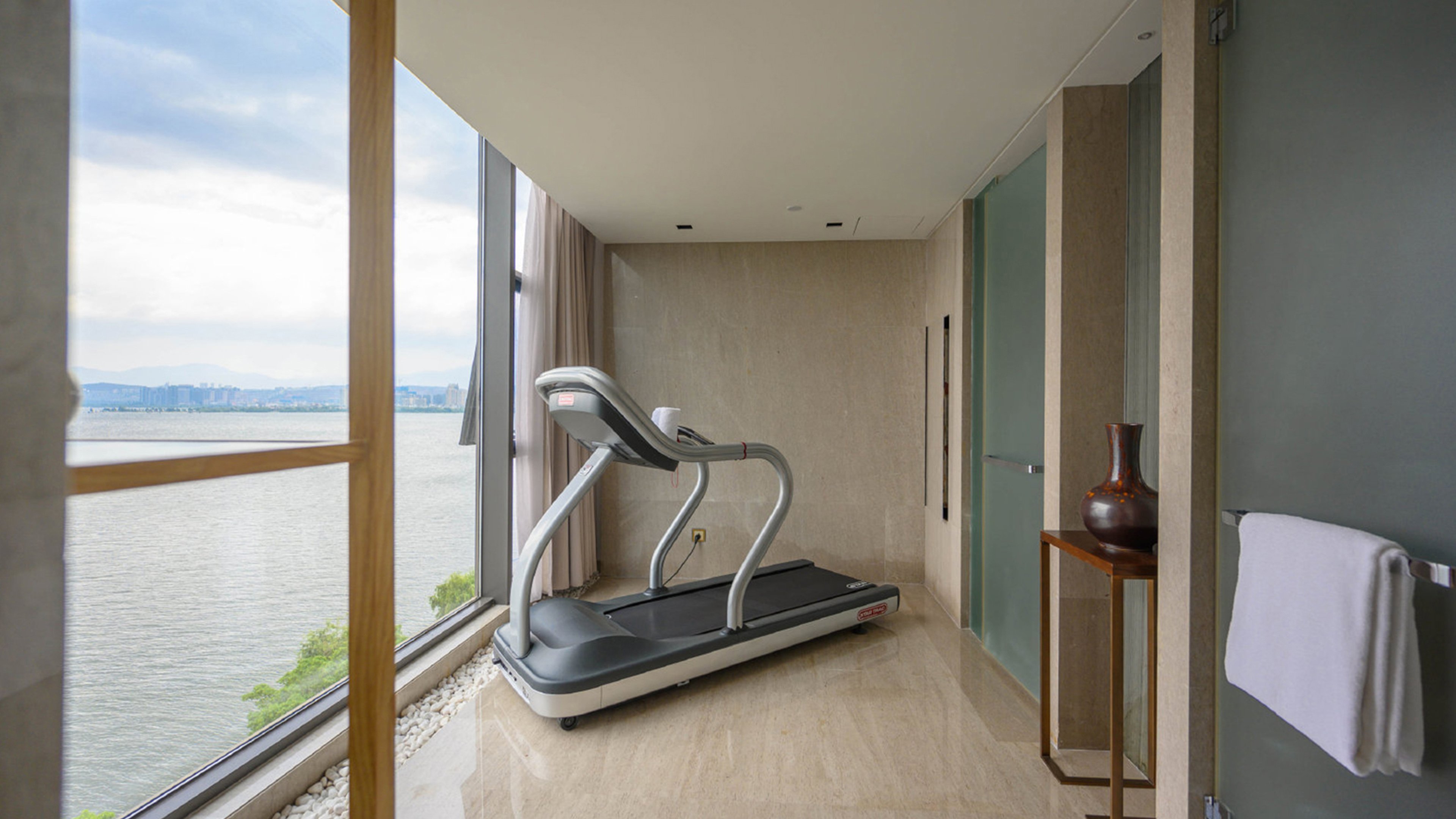 HOTEL INDIGO DALI ERHAI 49/83