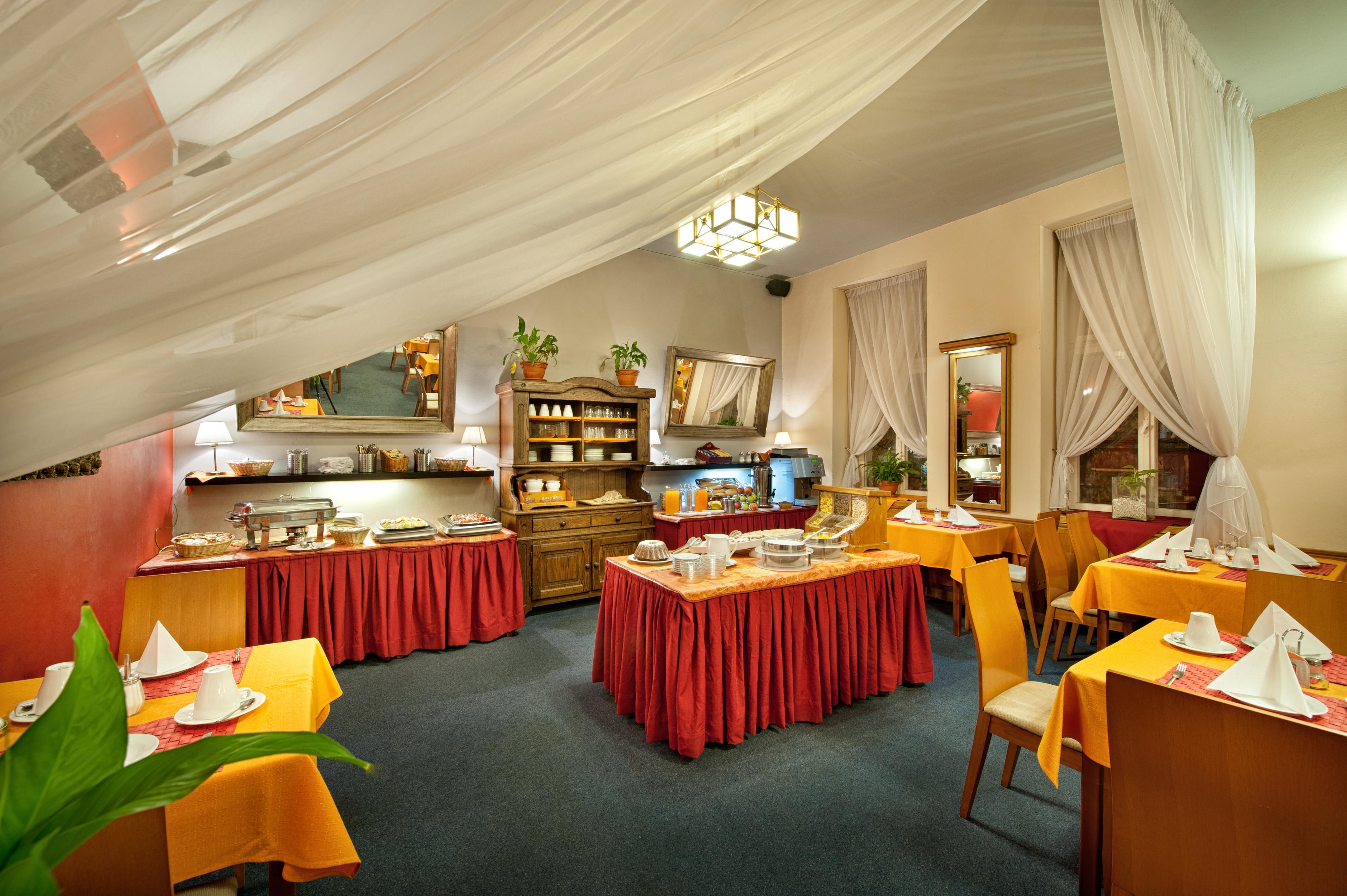 Hotel Aron 14/15