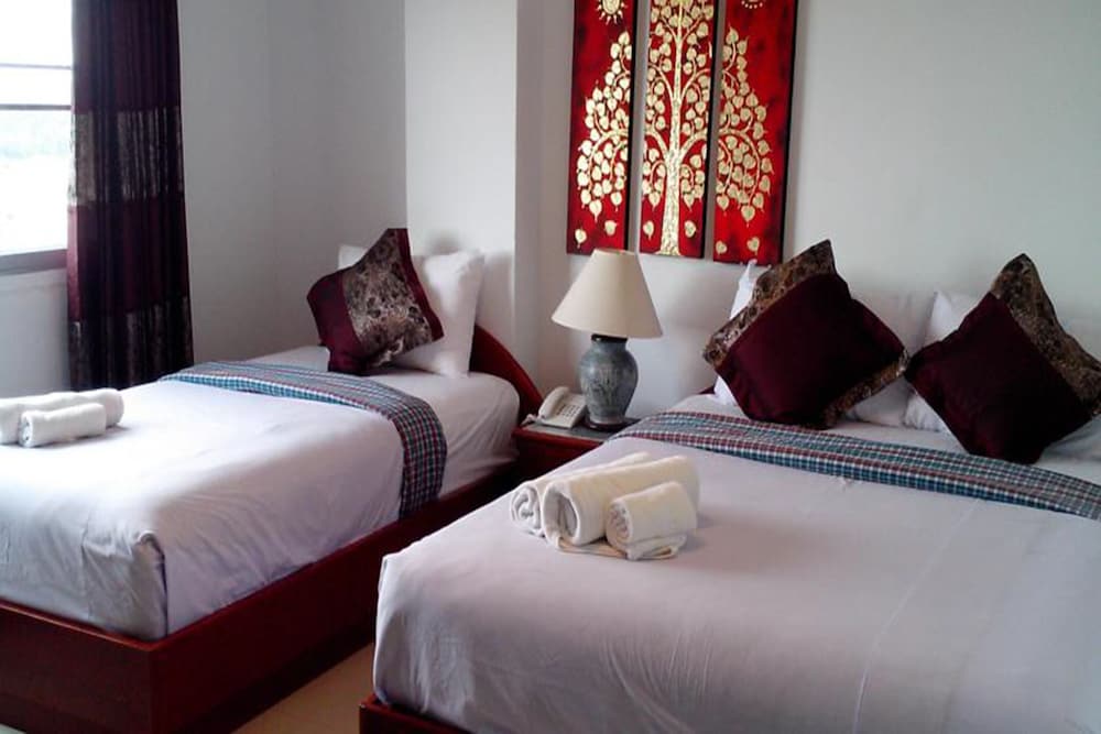 Regent Lodge Lampang 12/69