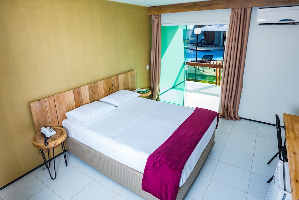 Arrey Hotel Beach 20/48