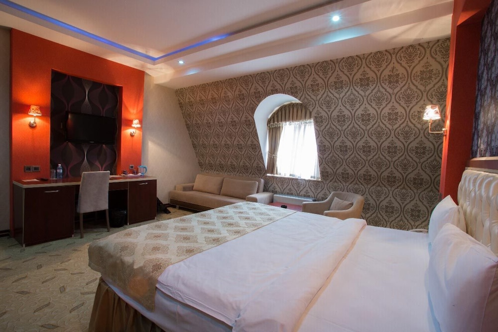Grand Hotel Baku 24/47