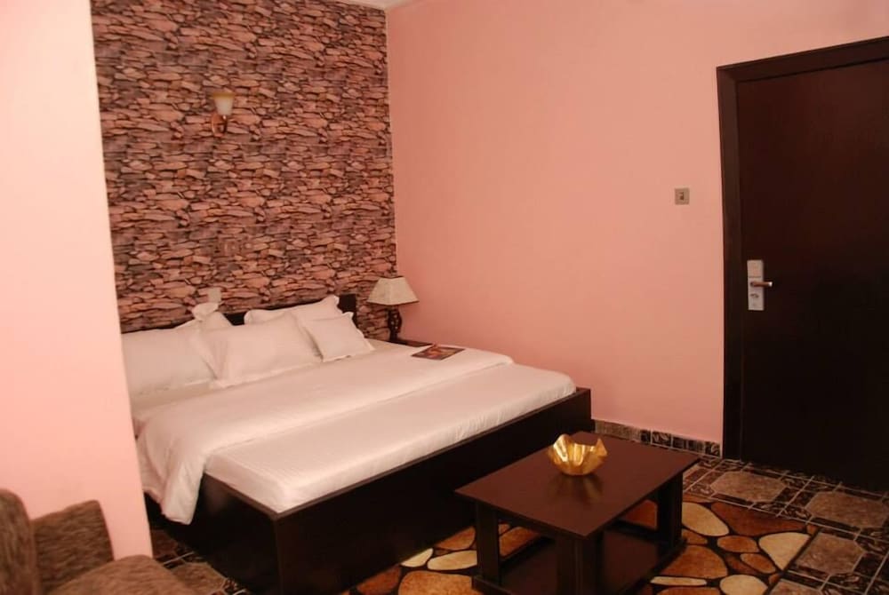 Amso International Hotel 5/15