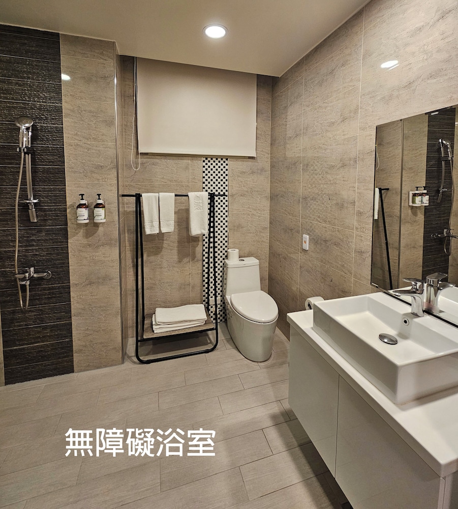 Fengjia JinRui Hotel 36/38