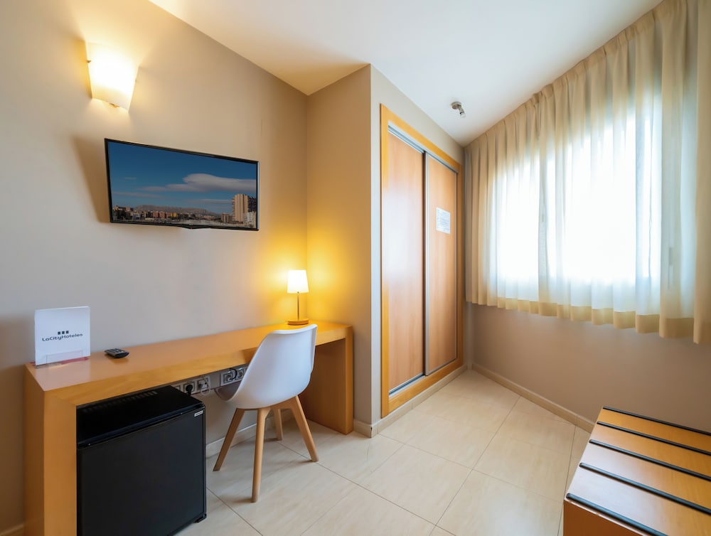 Hotel La City Estacion 59/66