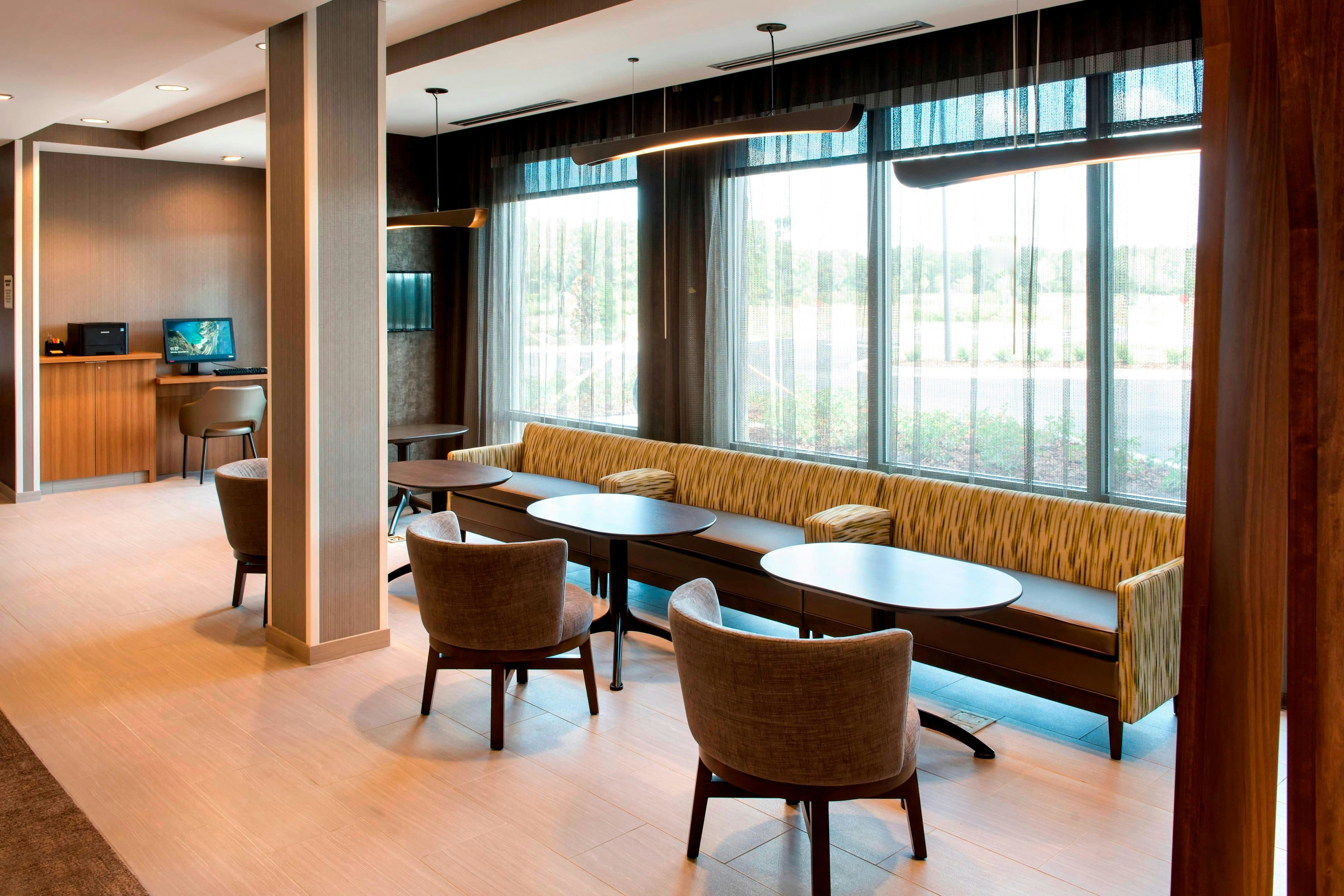 SpringHill Suites by Marriott Tampa Suncoast Parkway 4/10