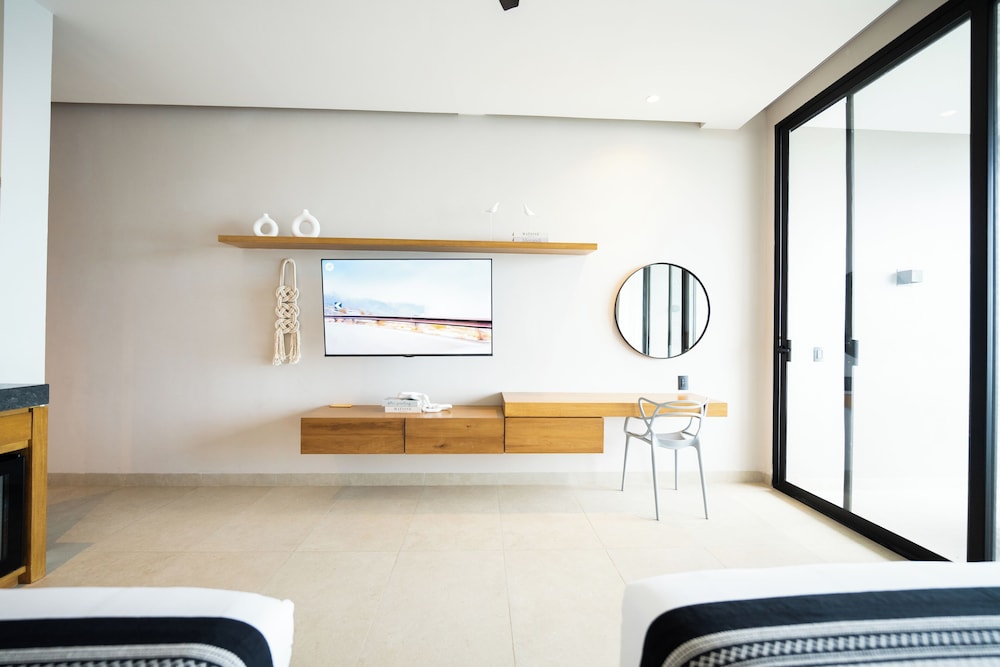 Amaranto Hotel Boutique 50/50