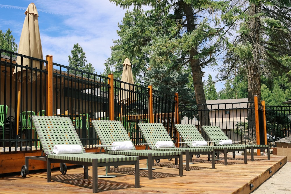 Station House Inn South Lake Tahoe 58/71