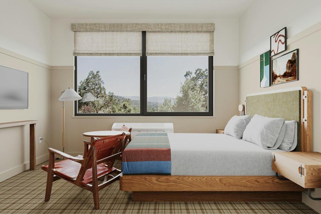 Lodge, King Bed, Corner
