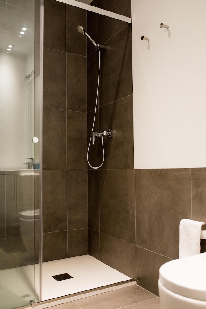 Mon Suites San Martin 33/35
