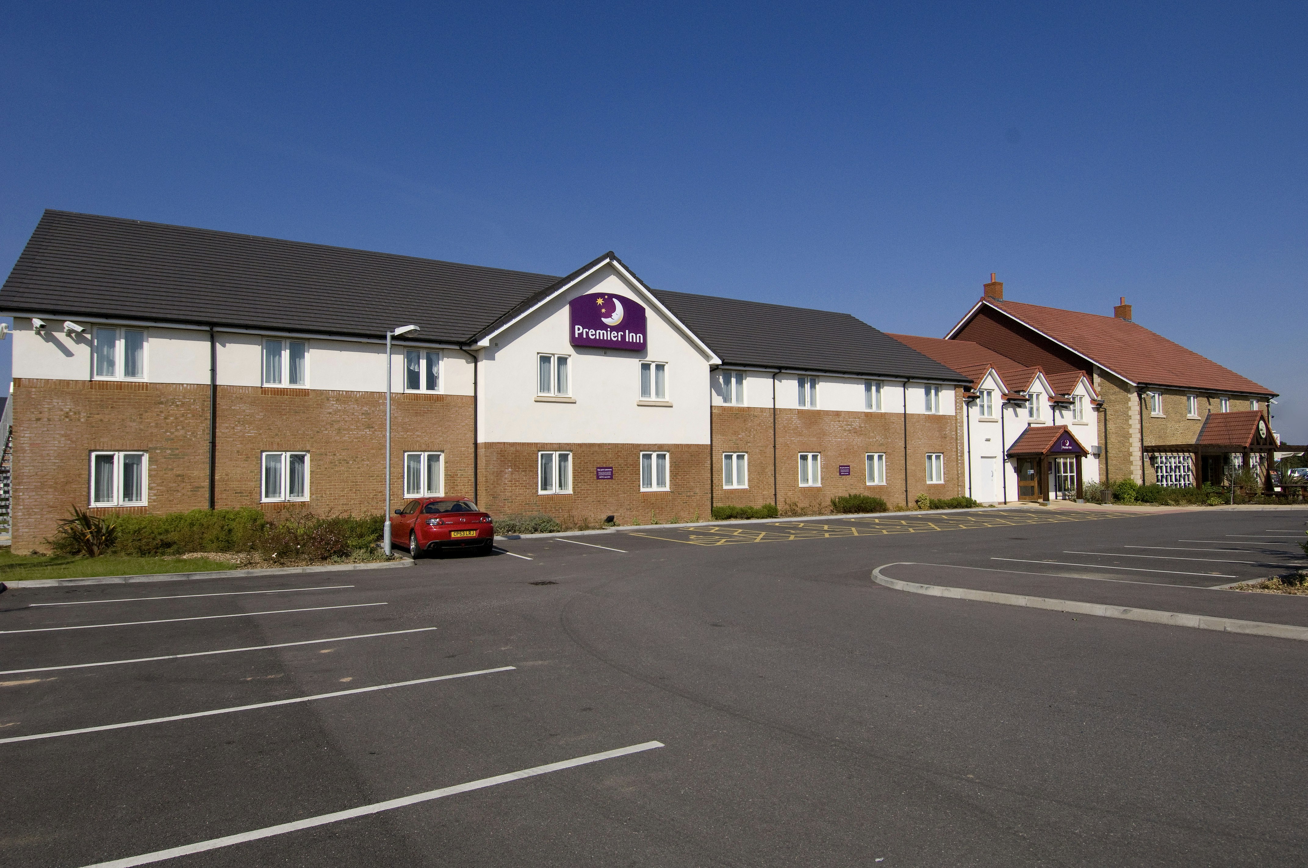 Premier Inn Frome 66/71