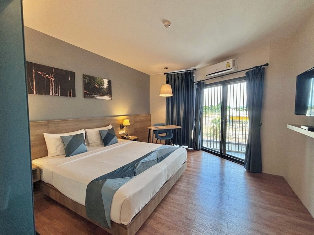 STANDARD, TWIN BEDS