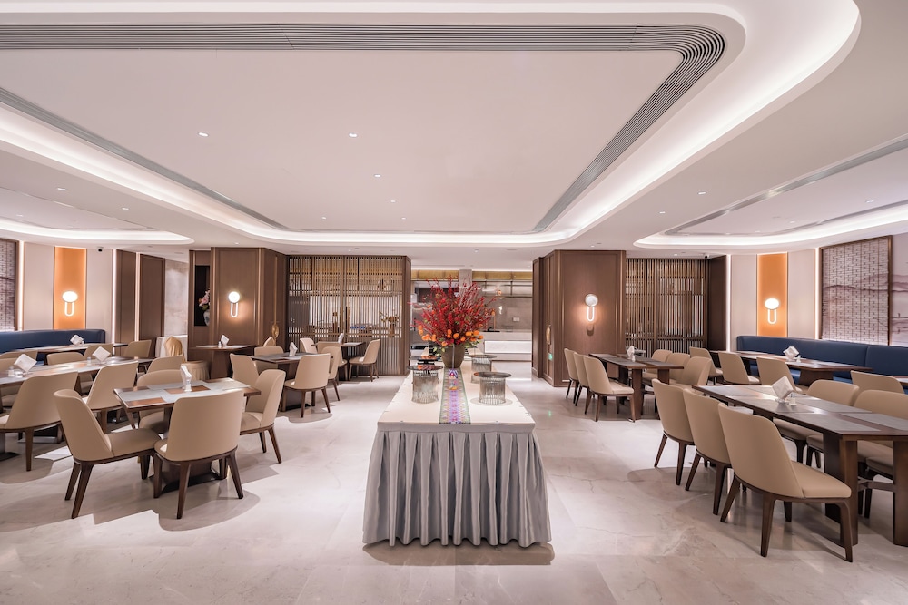 Beijing Guangxi Hotel 35/50
