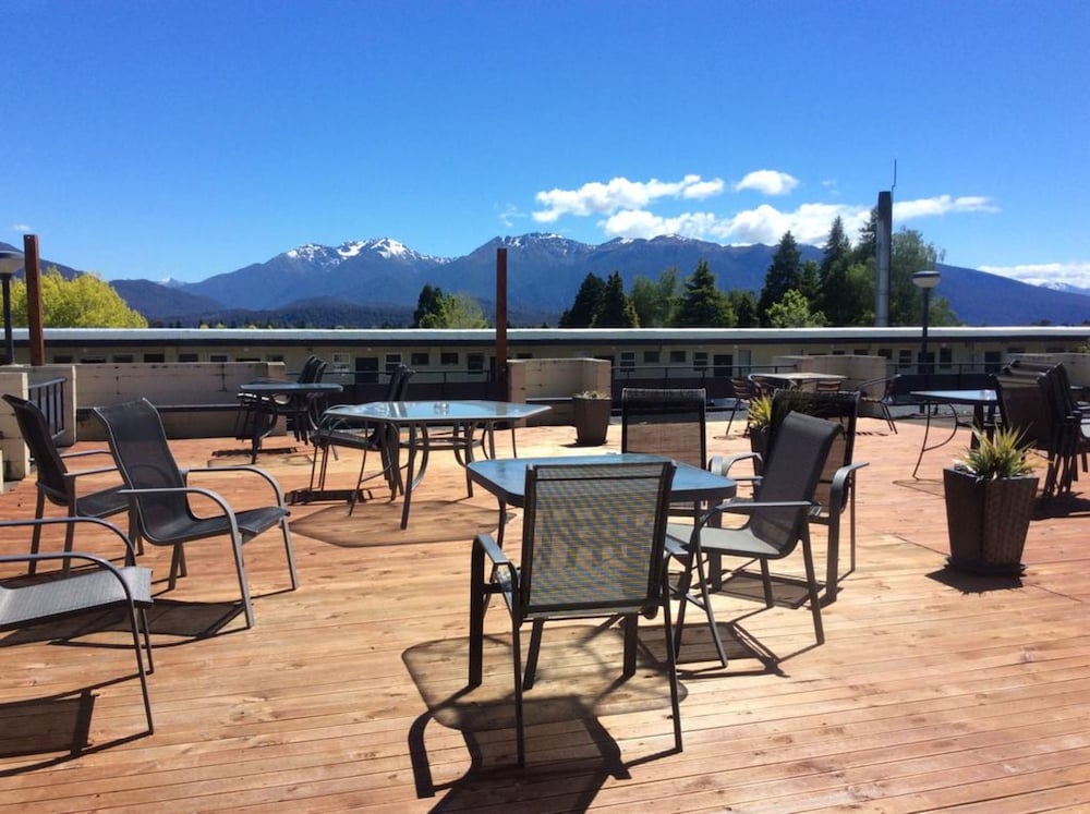 Fiordland Hotel Motel 46/54