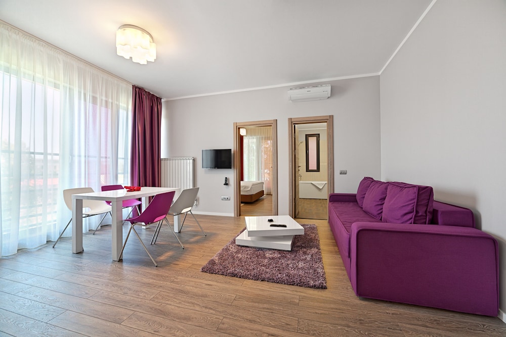 Tomis Garden Aparthotel 26/46