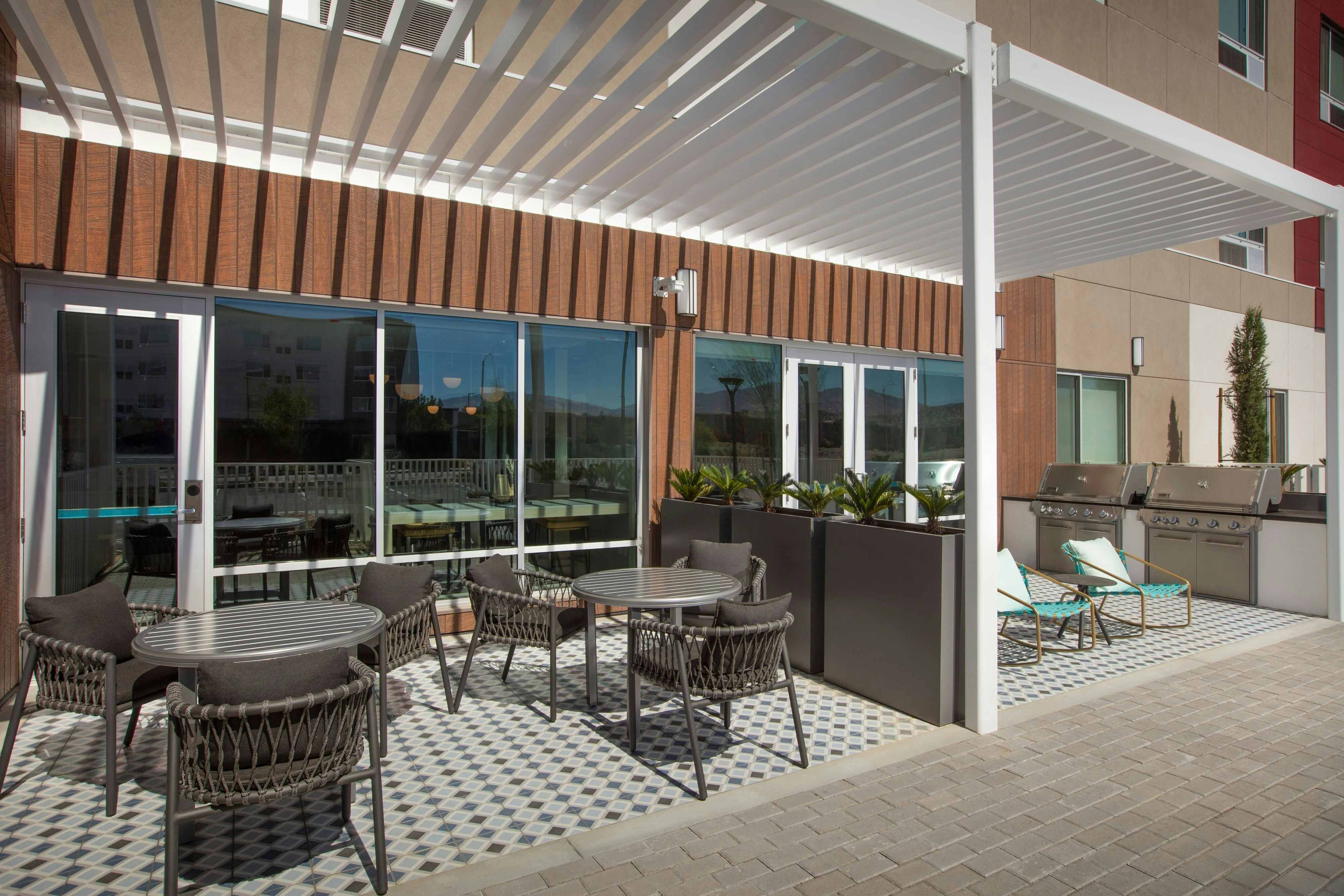 Towneplace Suites By Marriott Palmdale 13/21