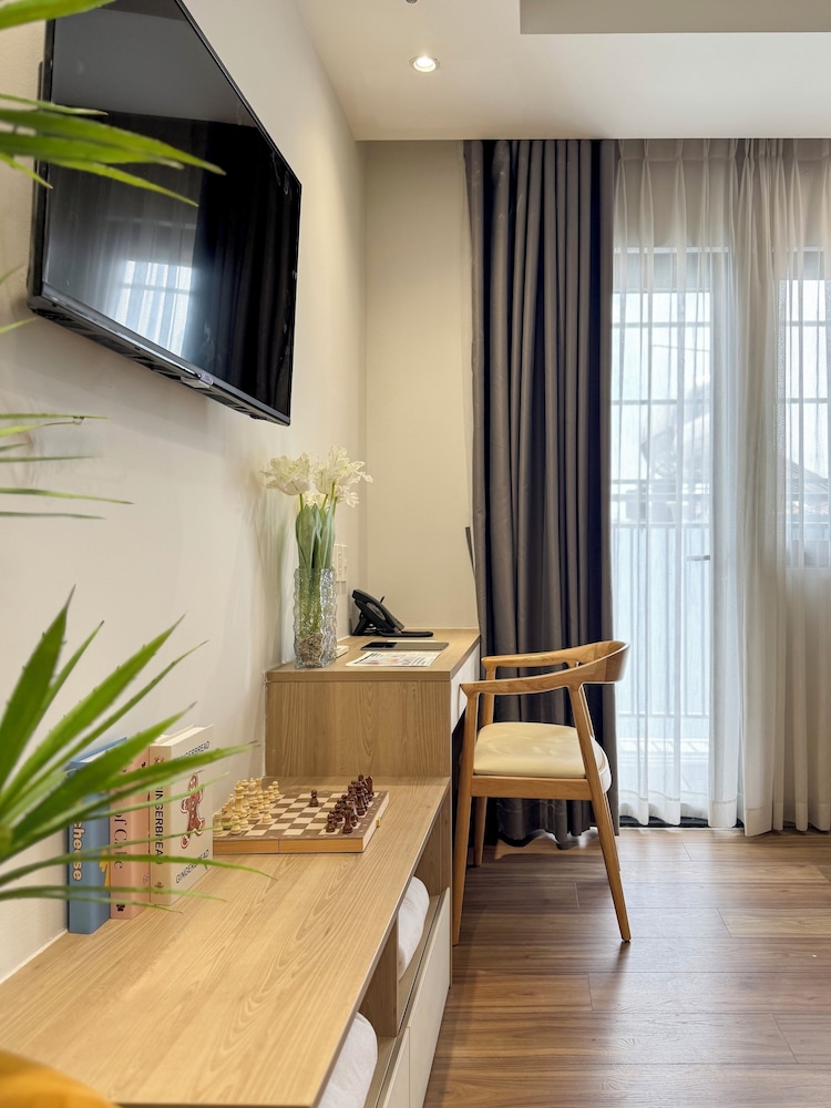 Cityhouse - LightHouse SG 32/49