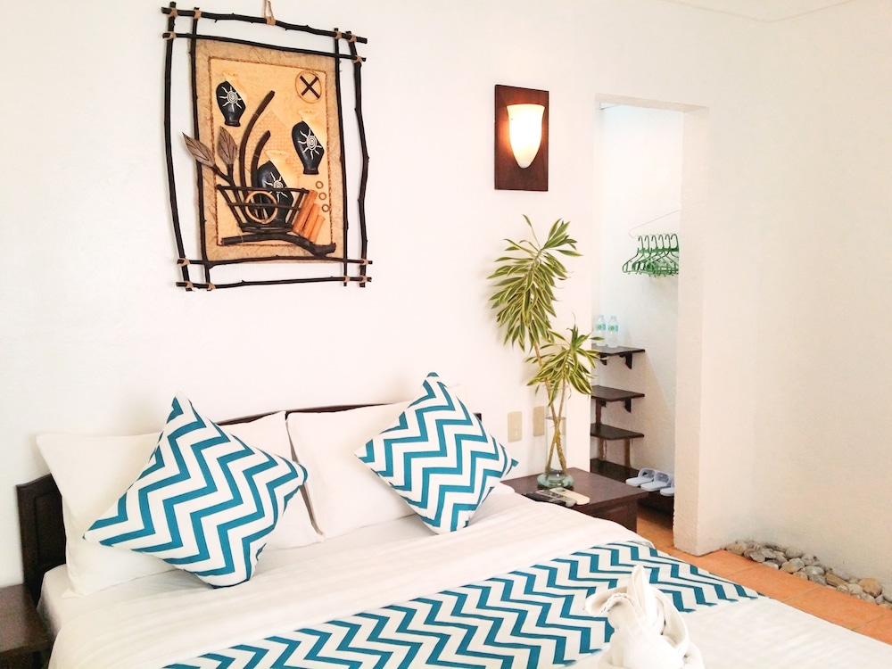 Grand Blue Beach Hotel 25/77