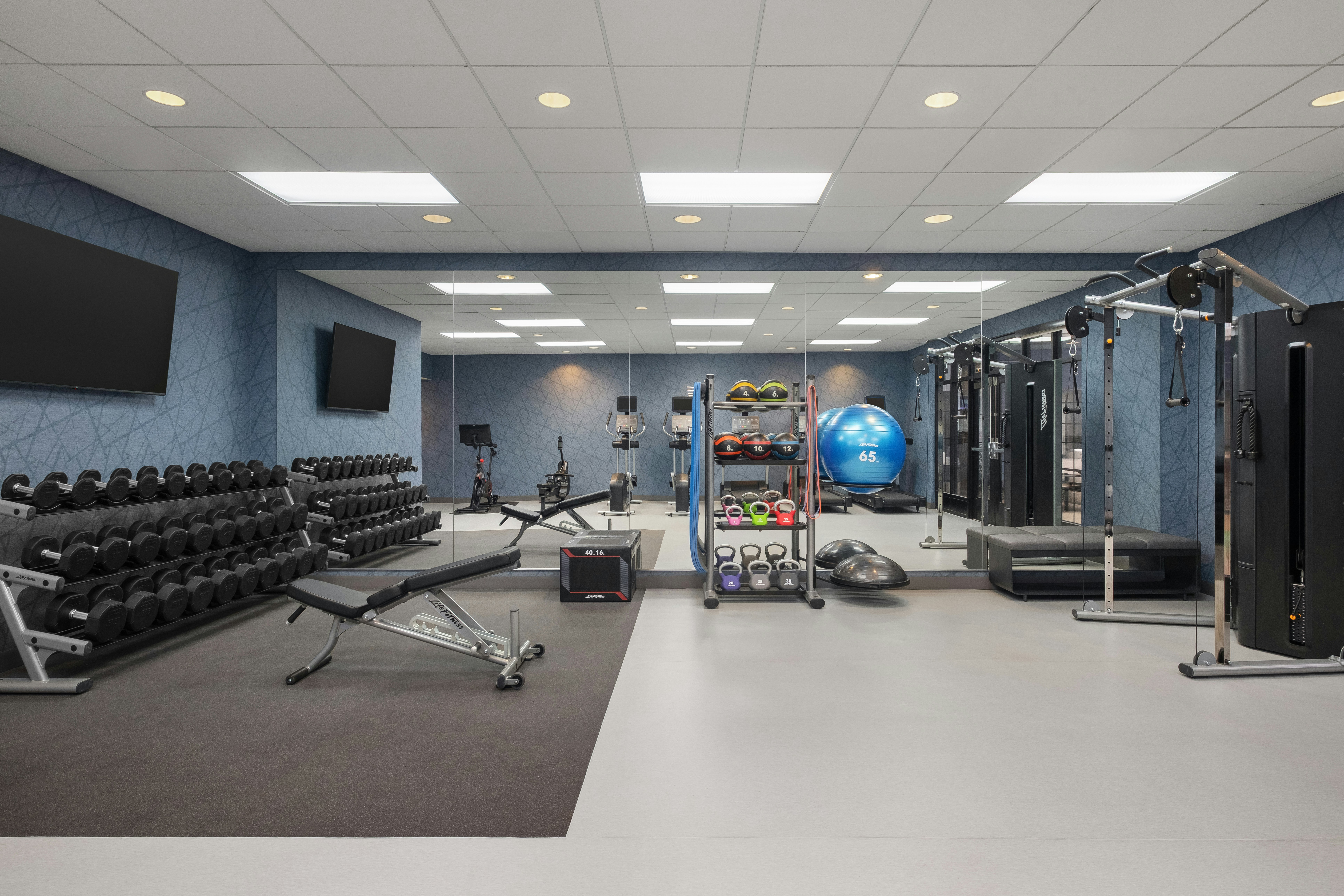 Homewood Suites By Hilton Frenso 50/54