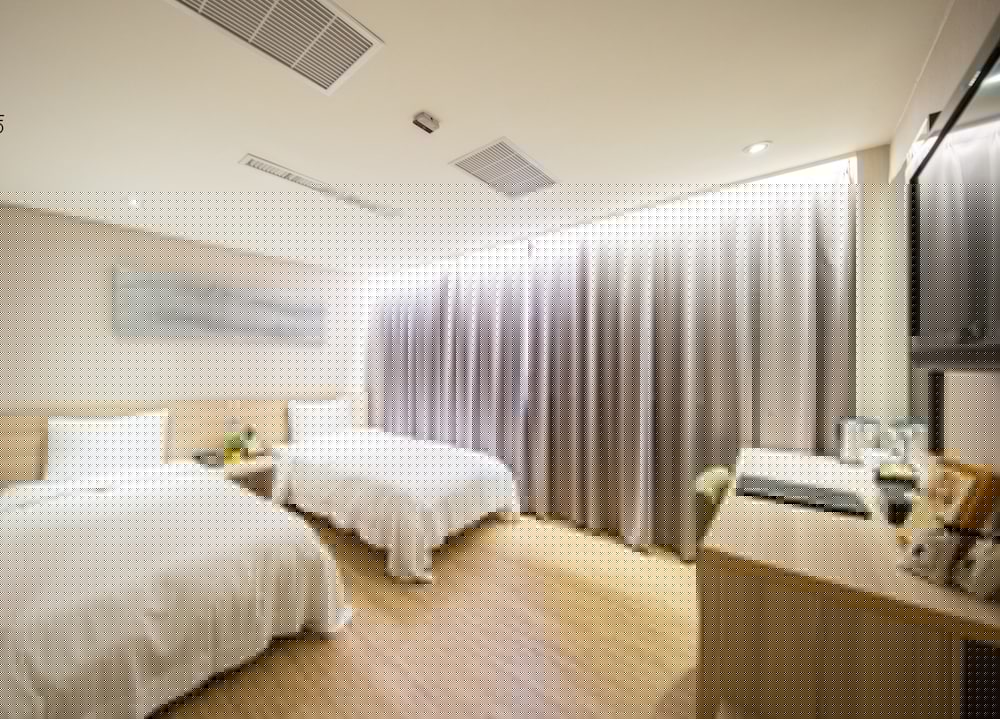 Unique Hotel Smile 73 Hotel 25/73