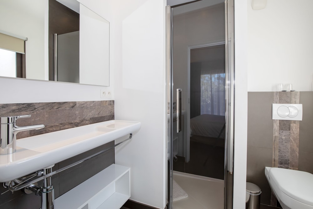 Residence Hoteliere Alcyon 30/30