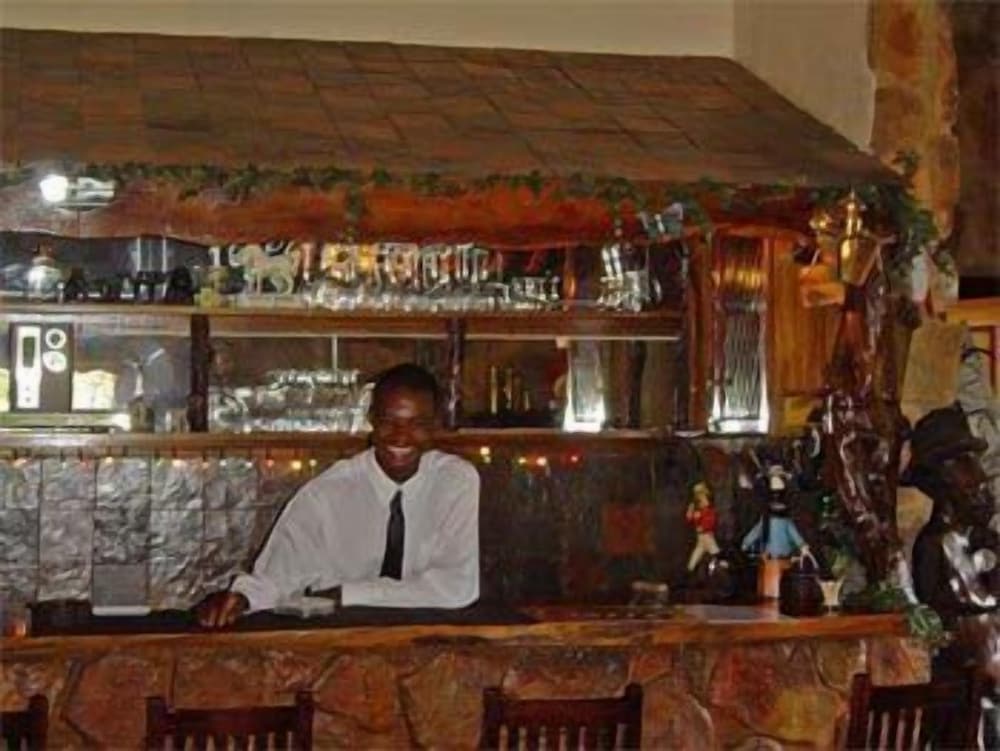 Forest Creek Lodge &amp; Spa 9/50