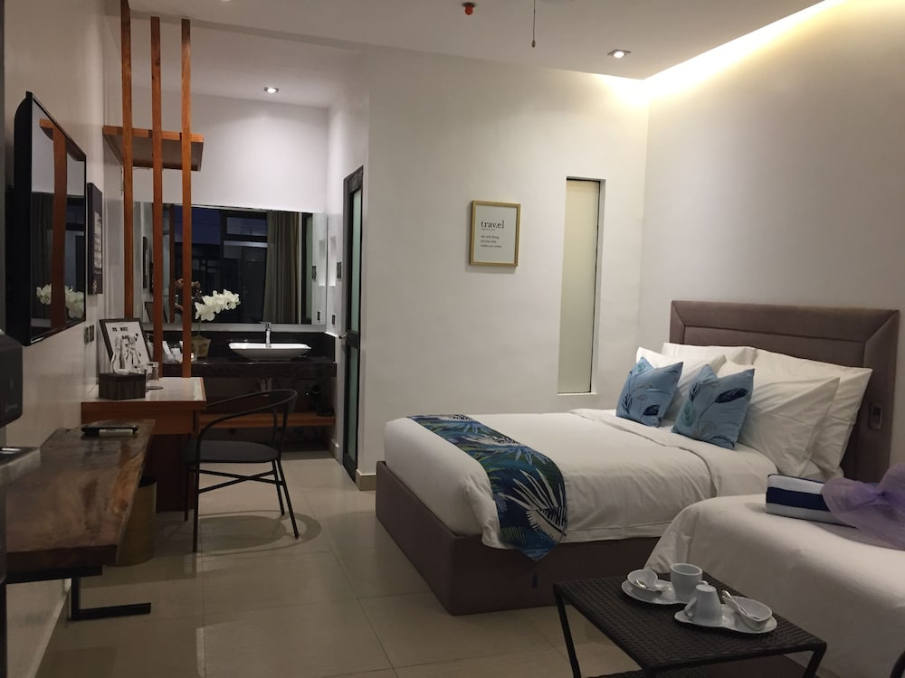 White Breeze Palawan Boutique Hotel 19/69