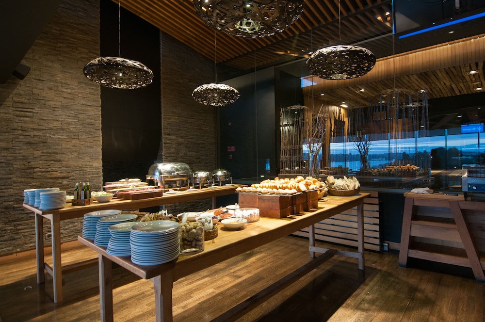 Enjoy Chiloehotel de La Isla 54/71