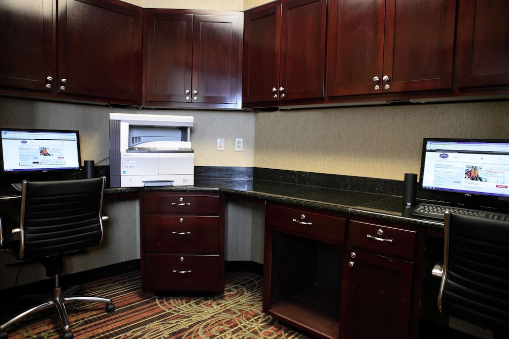 Hampton Inn Milan, TN 7/30