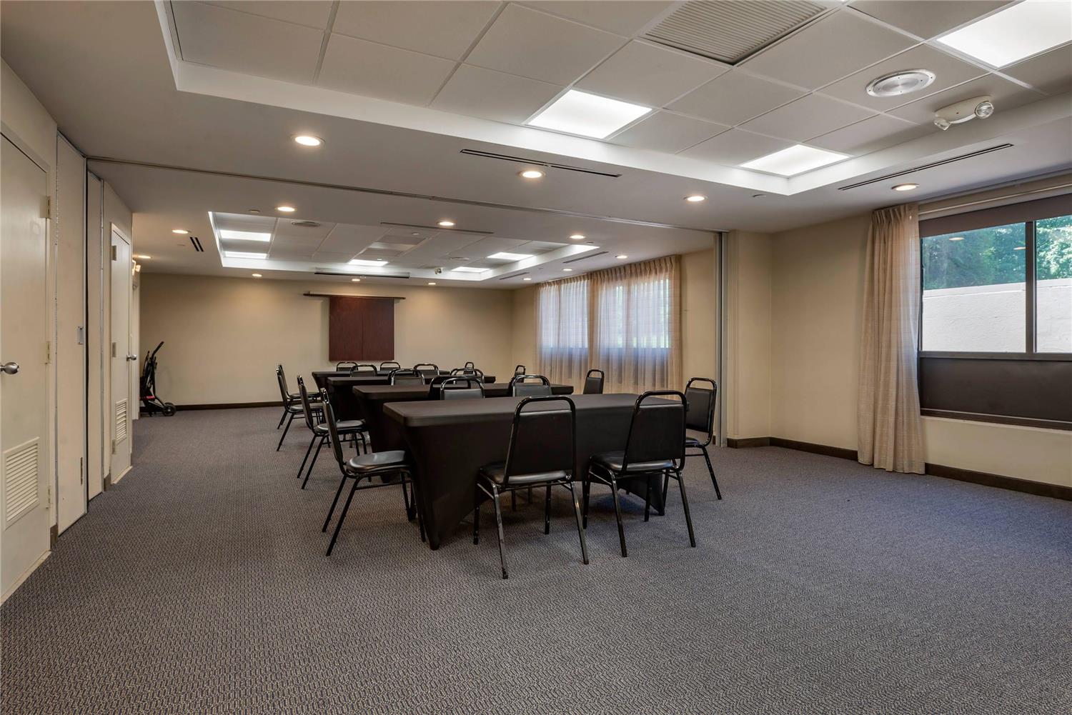 MainStay Suites Horsham - Philadelphia 12/17