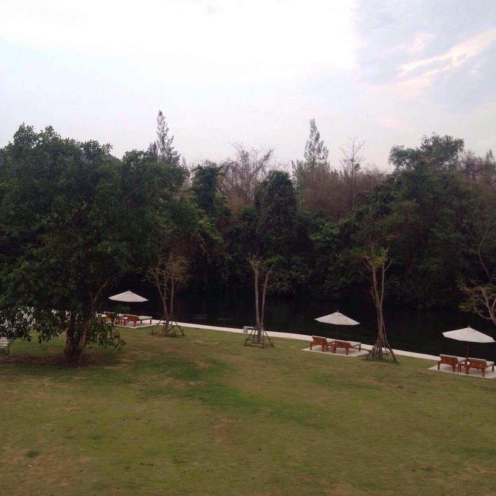 Worawee Resort & Spa 36/50