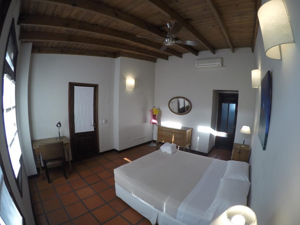 Posada Gotan Bed & Breakfast 8/45