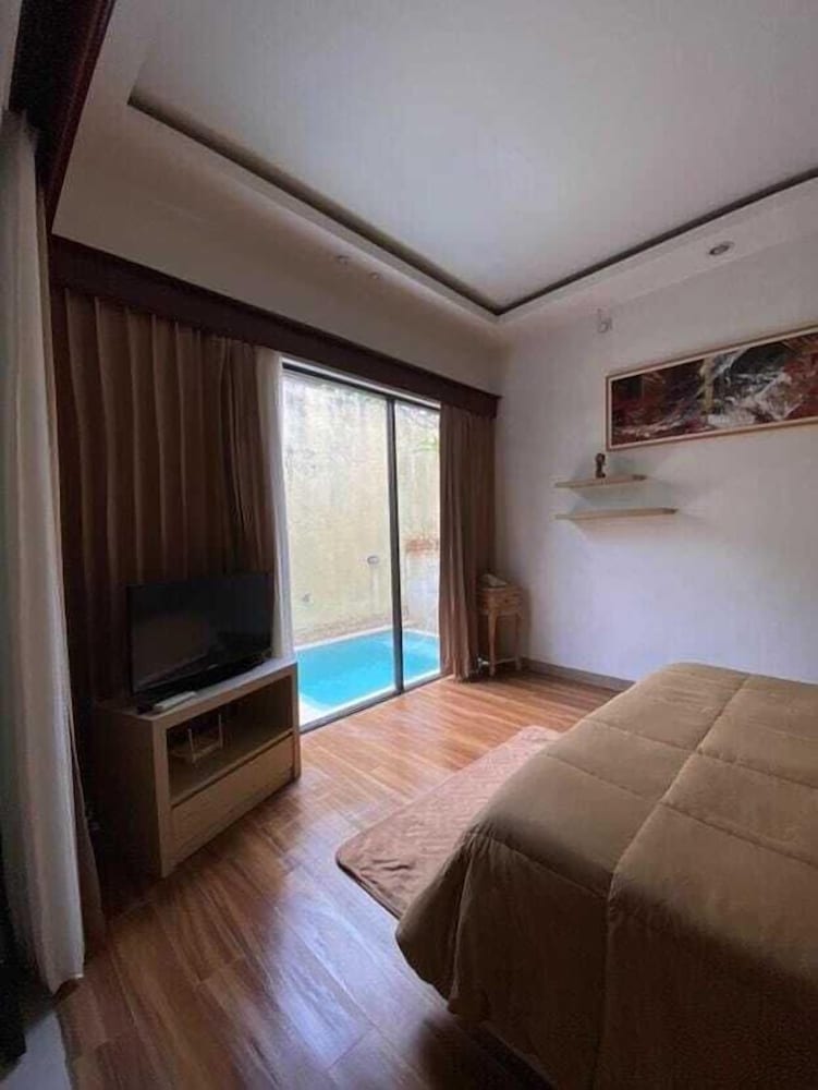 The Muaya Villa 12/50