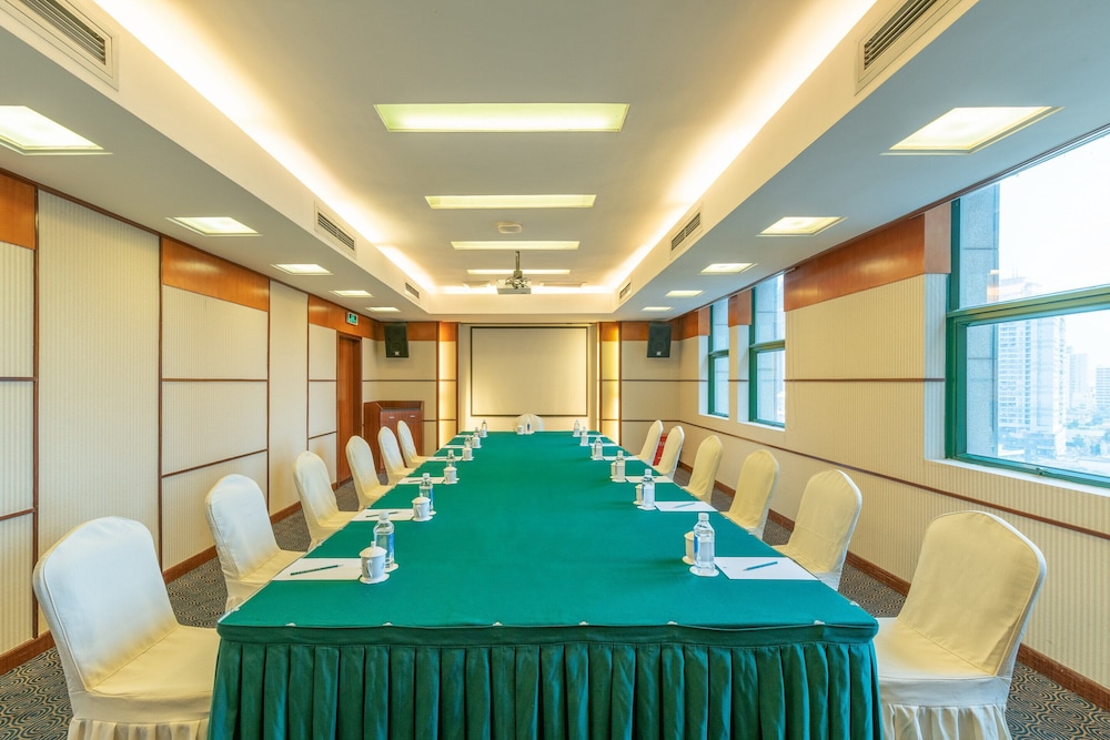 Metropark Hotel Shenzhen 17/22