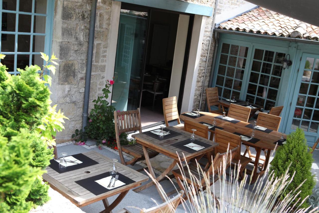 HOSTELLERIE DE L'ABBAYE 17/18
