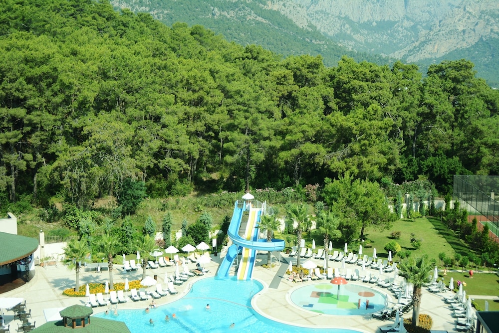 Eldar Resort Hotel 13/77