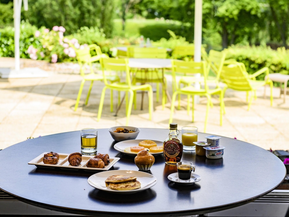 Novotel Paris Creteil Le Lac 34/48