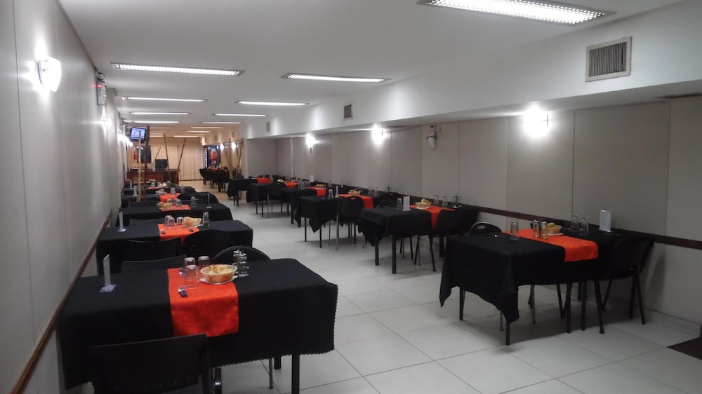 Hotel Adrazi 31/40