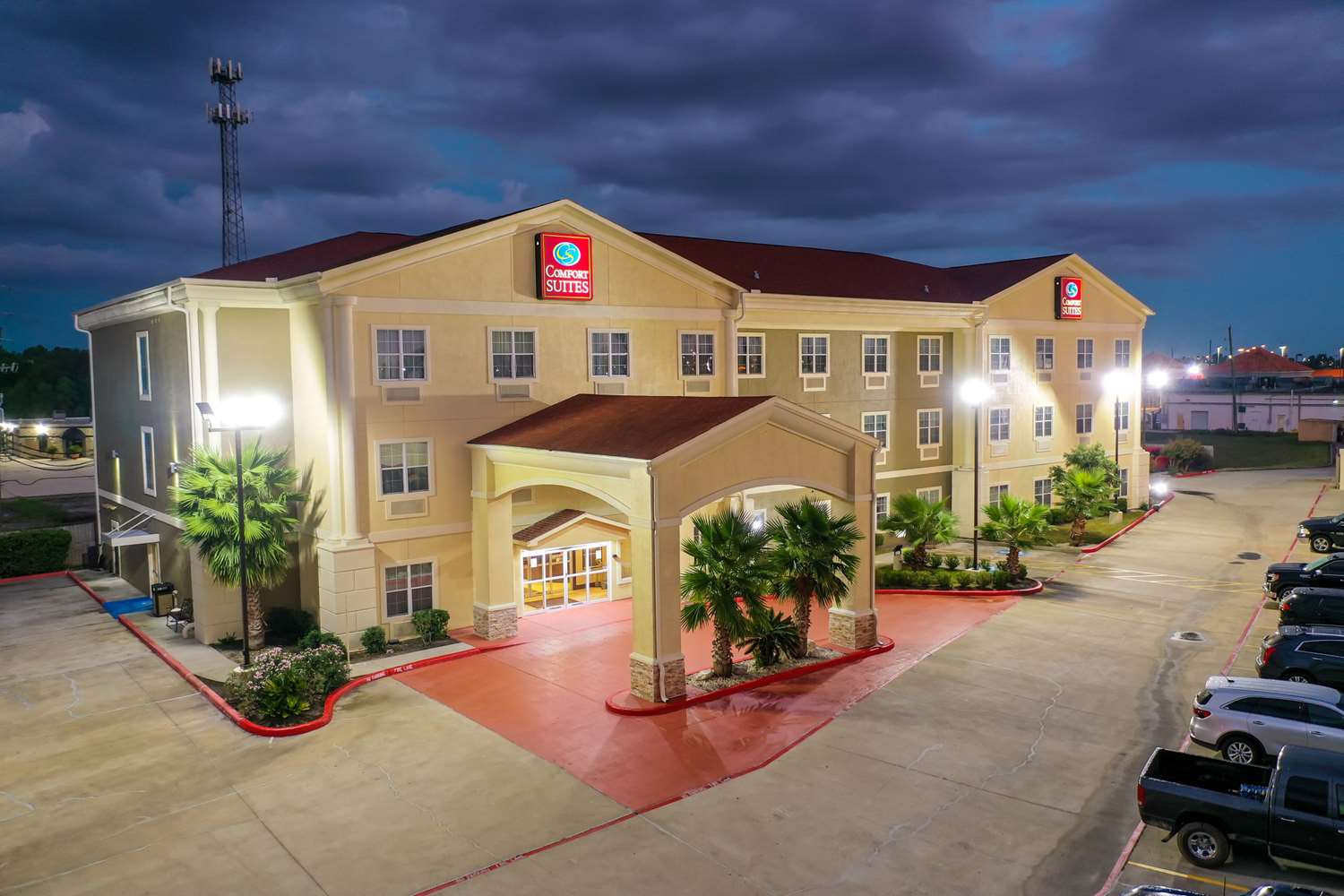 Comfort Suites Tomball Medical Center, TX 8/57