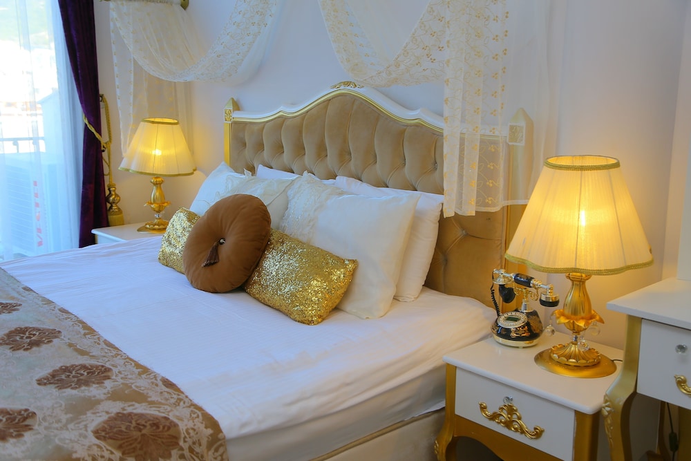 Huri & Nuri Hotel 18/45