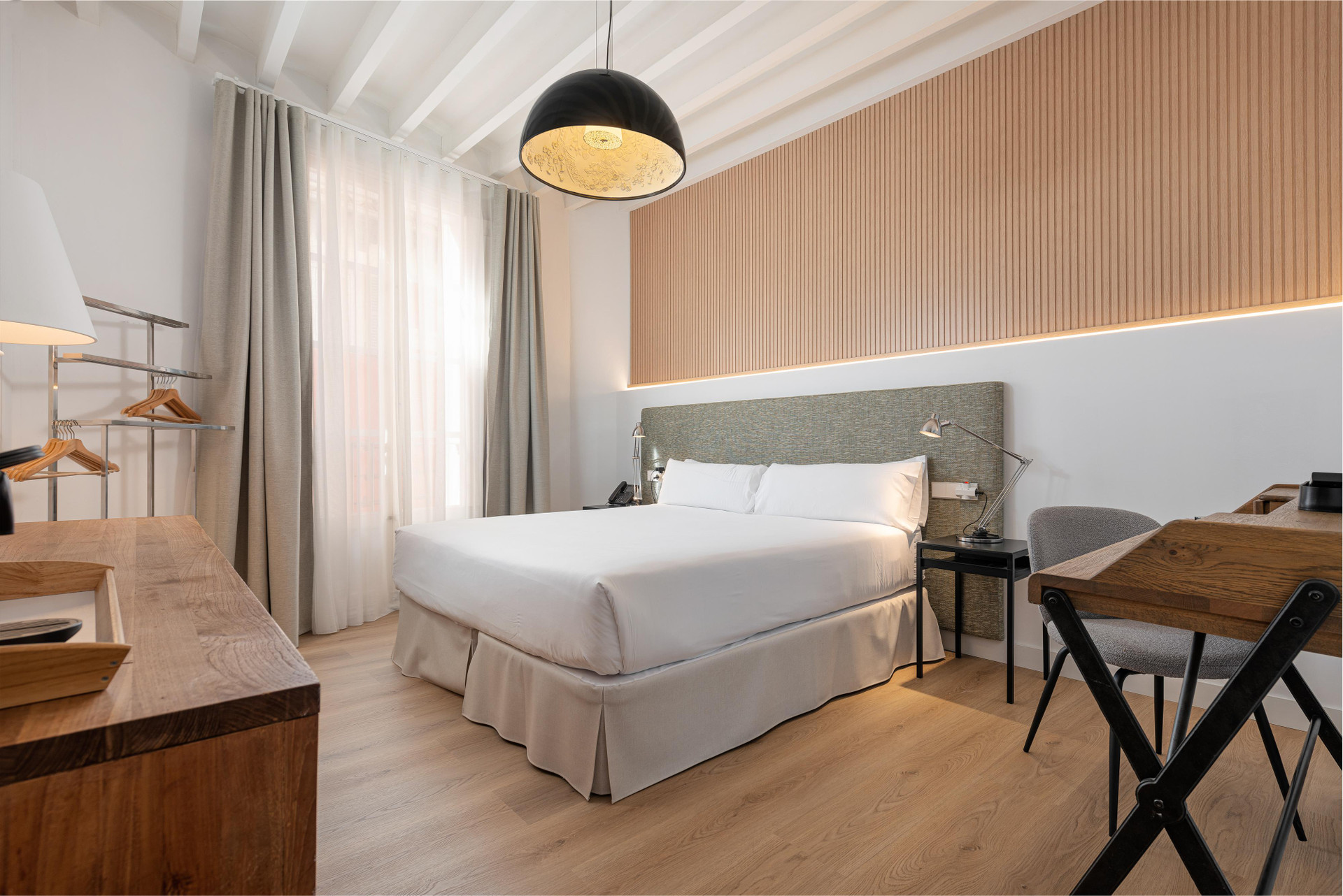 غرفة بريميوم، Brondo Architect Hotel 4/10
