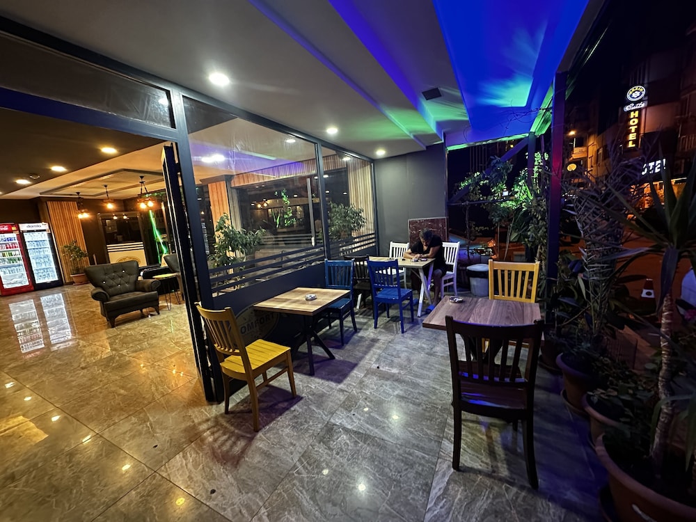 Comfort Basaran Otel 32/42