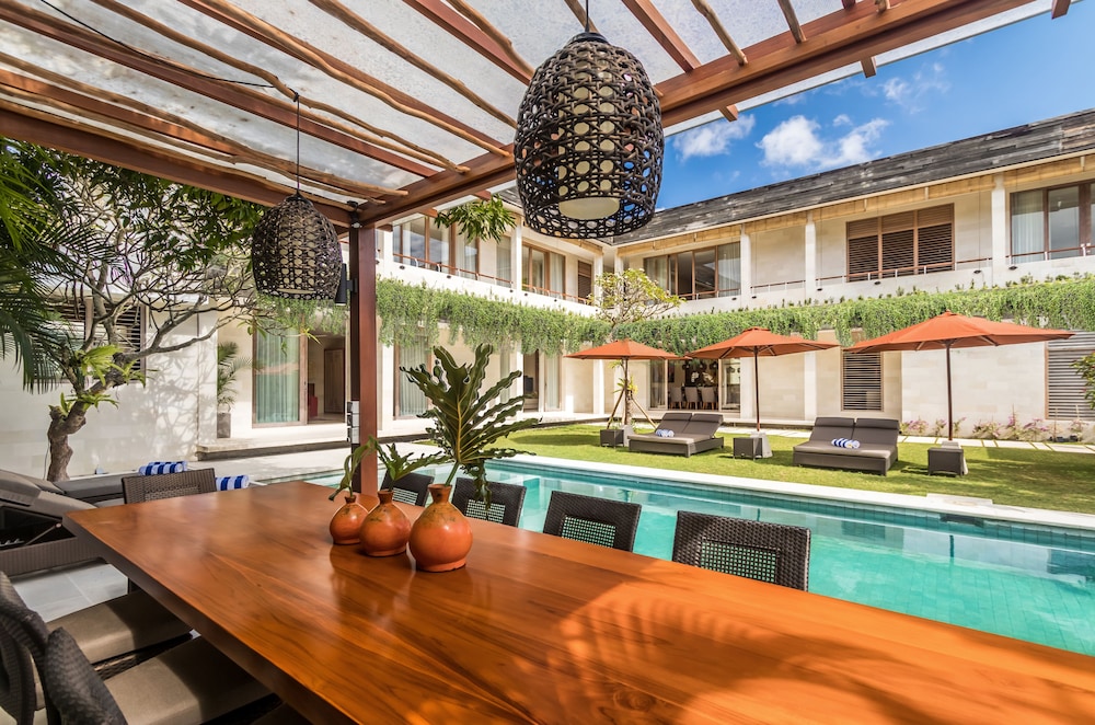 Villa Seriska Jimbaran Bali 27/28